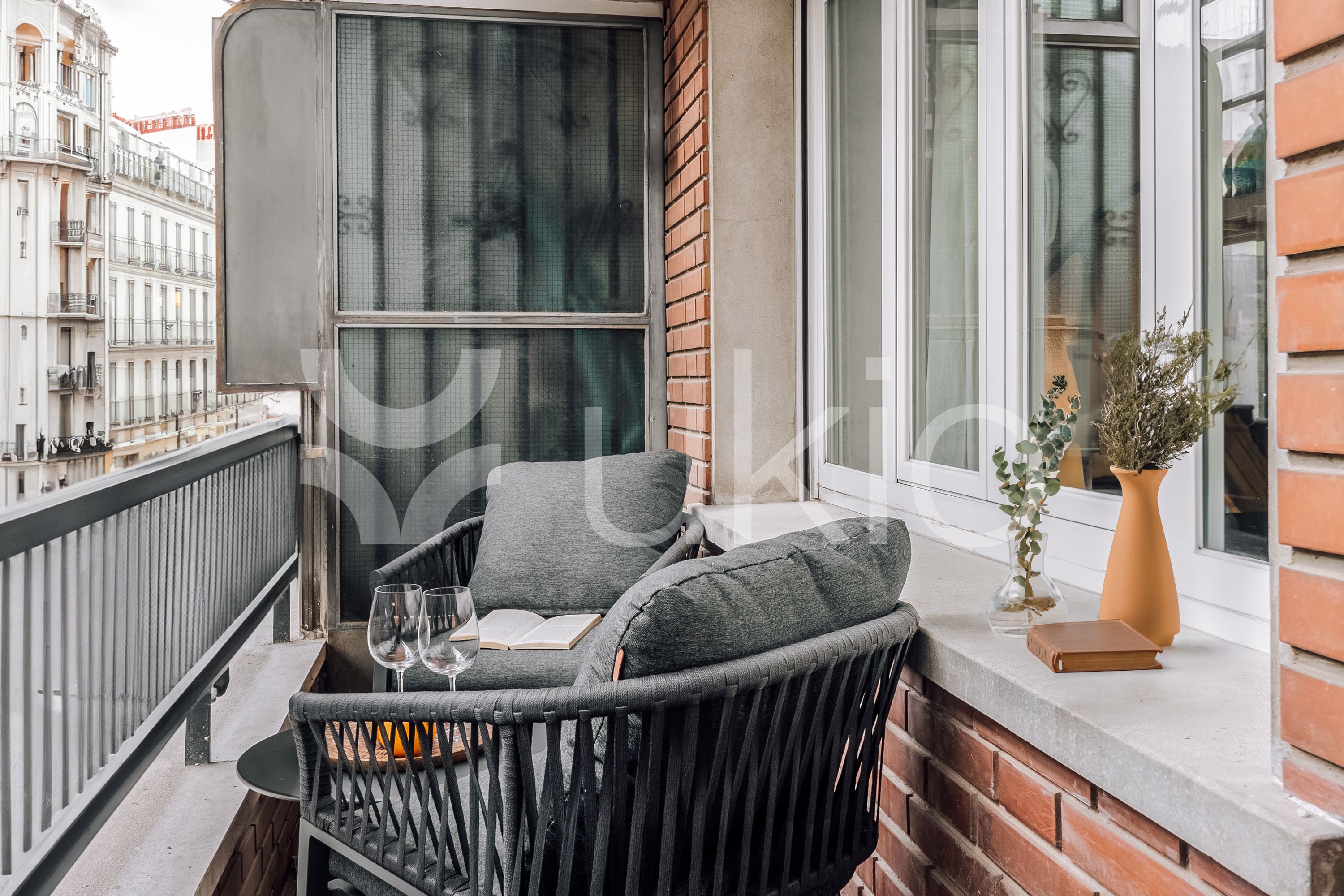Balcony of Apartment to rent in  Madrid Capital  with Air Conditioner, Heating and Terrace