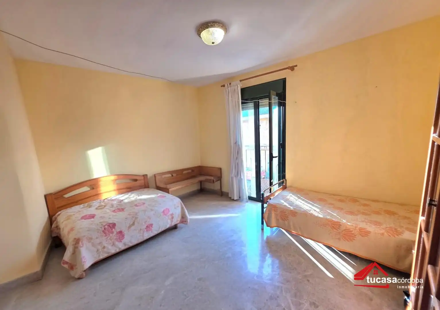 Schlafzimmer von Einfamilien-Reihenhaus zum Verkauf in Guadalcázar mit Klimaanlage und Terrasse