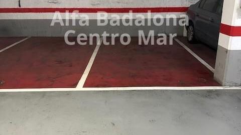 Photo 2 of Garage to rent in Port, Badalona