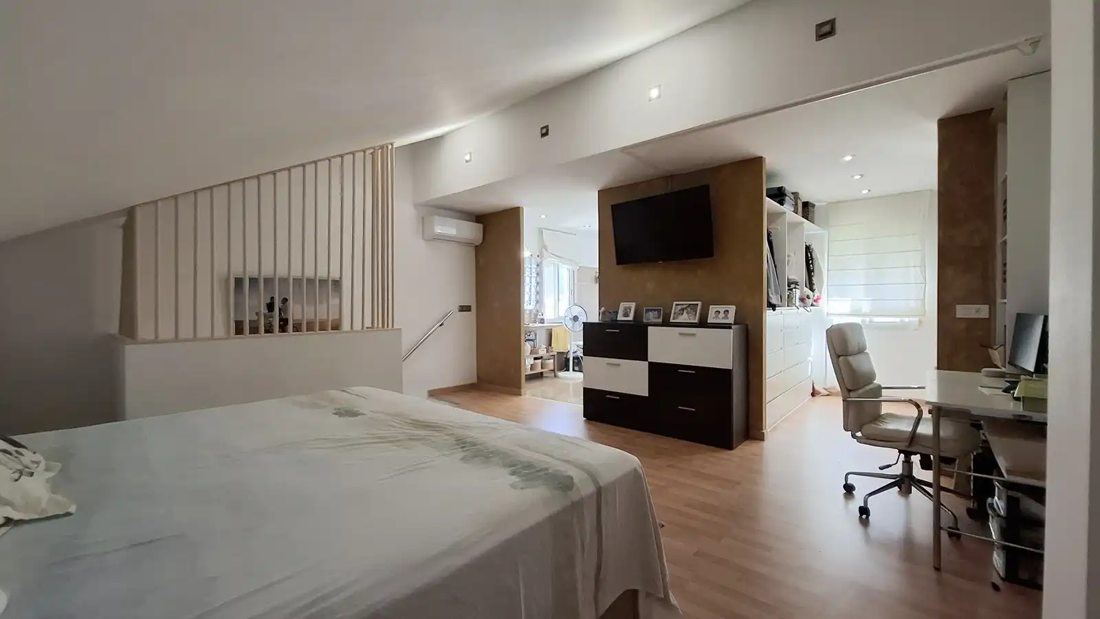 Bedroom of Attic for sale in Dénia  with Air Conditioner, Terrace and Storage room