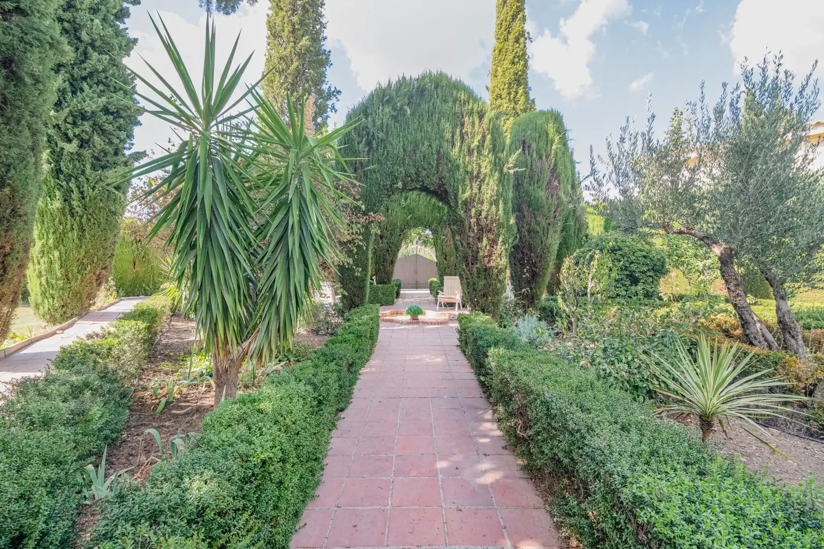 Residential for sale in Barrio de la Vega