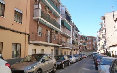Außenansicht von Wohnung zum verkauf in  Madrid Capital mit Terrasse