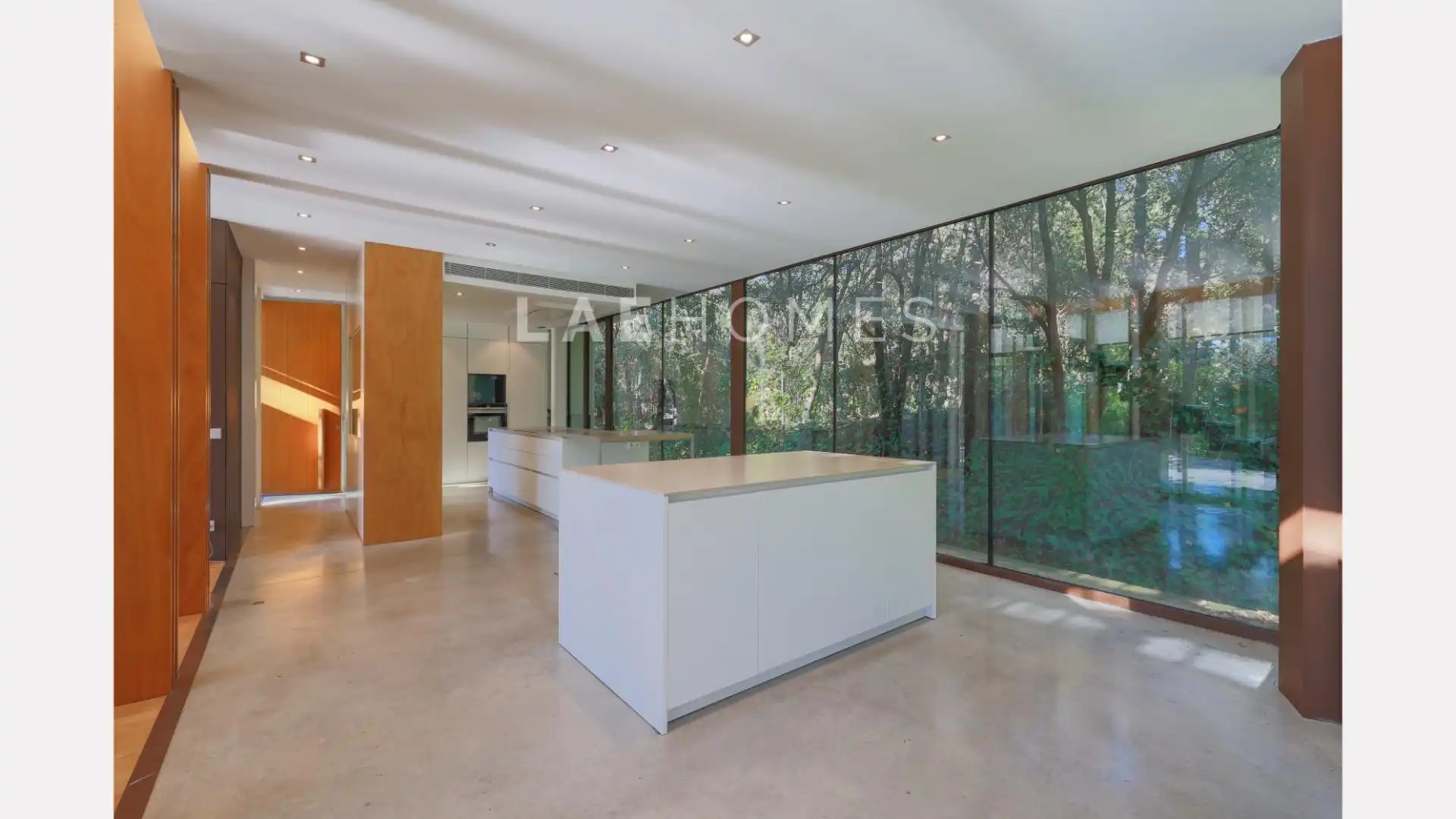 Cocina de Casa o chalet en venta en Sant Cugat del Vallès con Aire acondicionado, Calefacción y Jardín privado