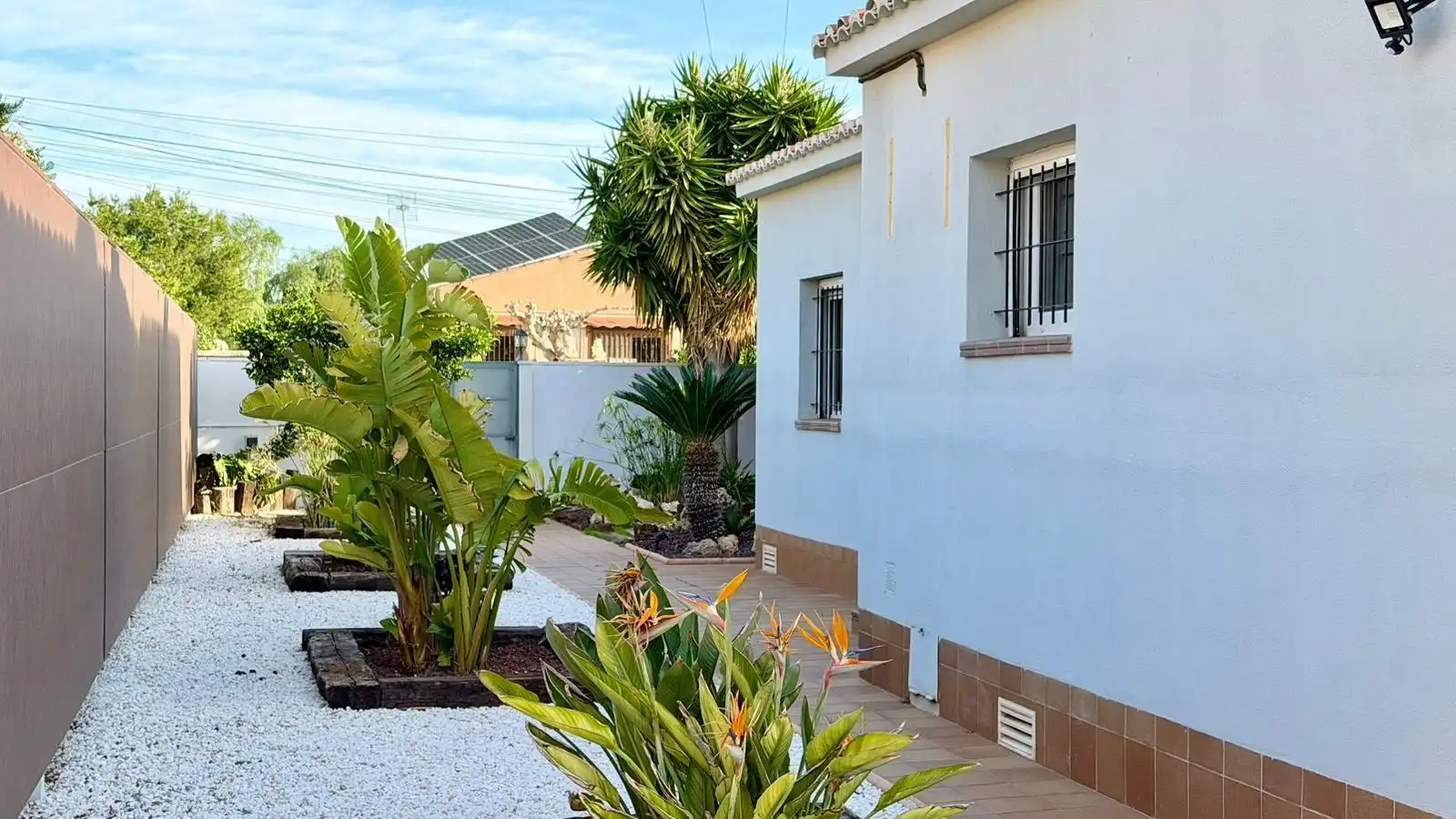 Exterior view of Houses for sale in El Campello  with Air Conditioner, Terrace and Swimming Pool