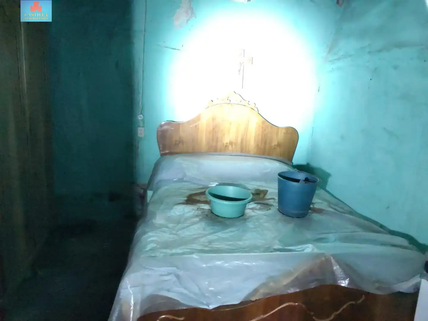 Habitación de Casa adosada en venta en Navarredondilla
