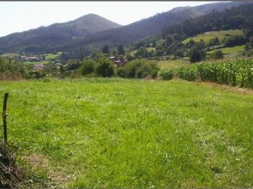 Terreny residencial en venda a Las Regueras