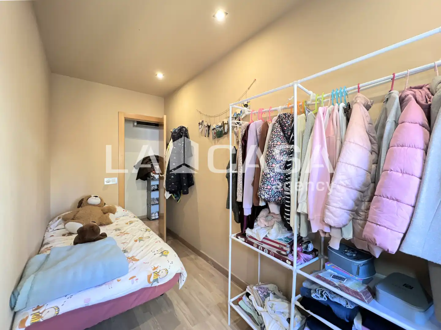Flat for sale in Llefià