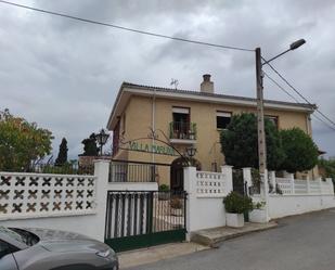 Vista exterior de Casa o xalet en venda en Casalarreina amb Terrassa, Piscina i Balcó