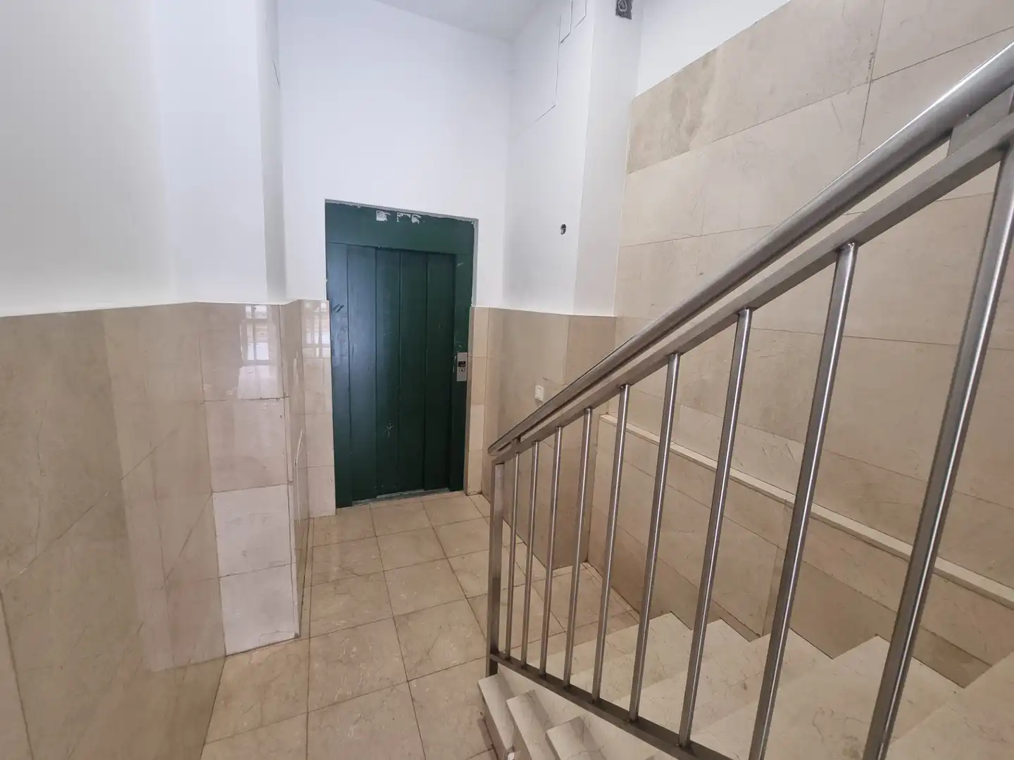 Piso en venta en Huelva con Terraza