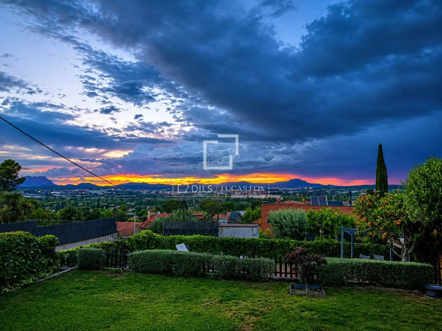 Exterior view of Houses for rent in Sant Cugat del Vallès  with Air Conditioner, Heating and Terrace