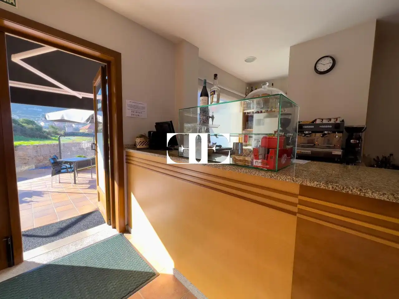 Buildings for sale in Oia