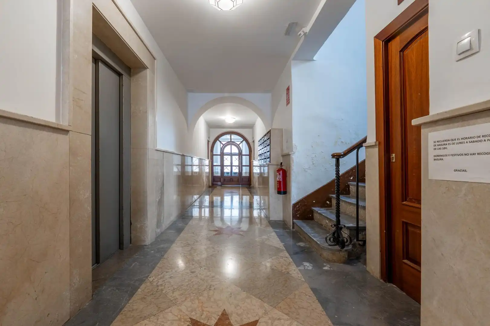 Flat for share in Granada  with Heating and Furnished