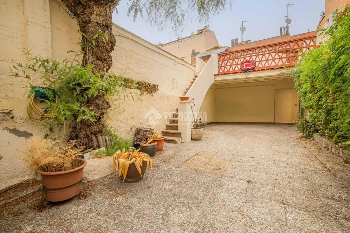 Casa aparellada amb terrassa en venda a Centre - Can Nadal, imagen 42