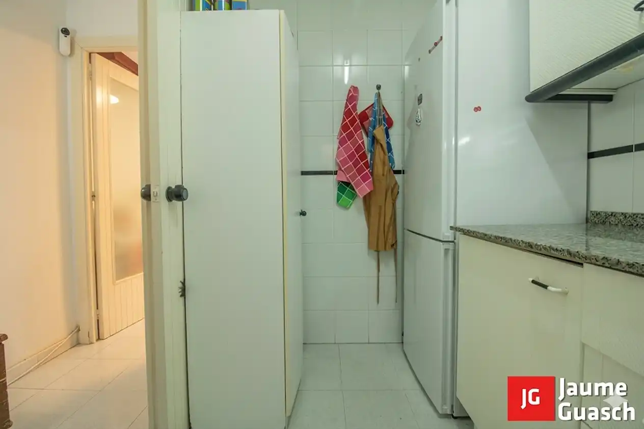 Apartamento en venta en N-340, 152, Barri Marítim