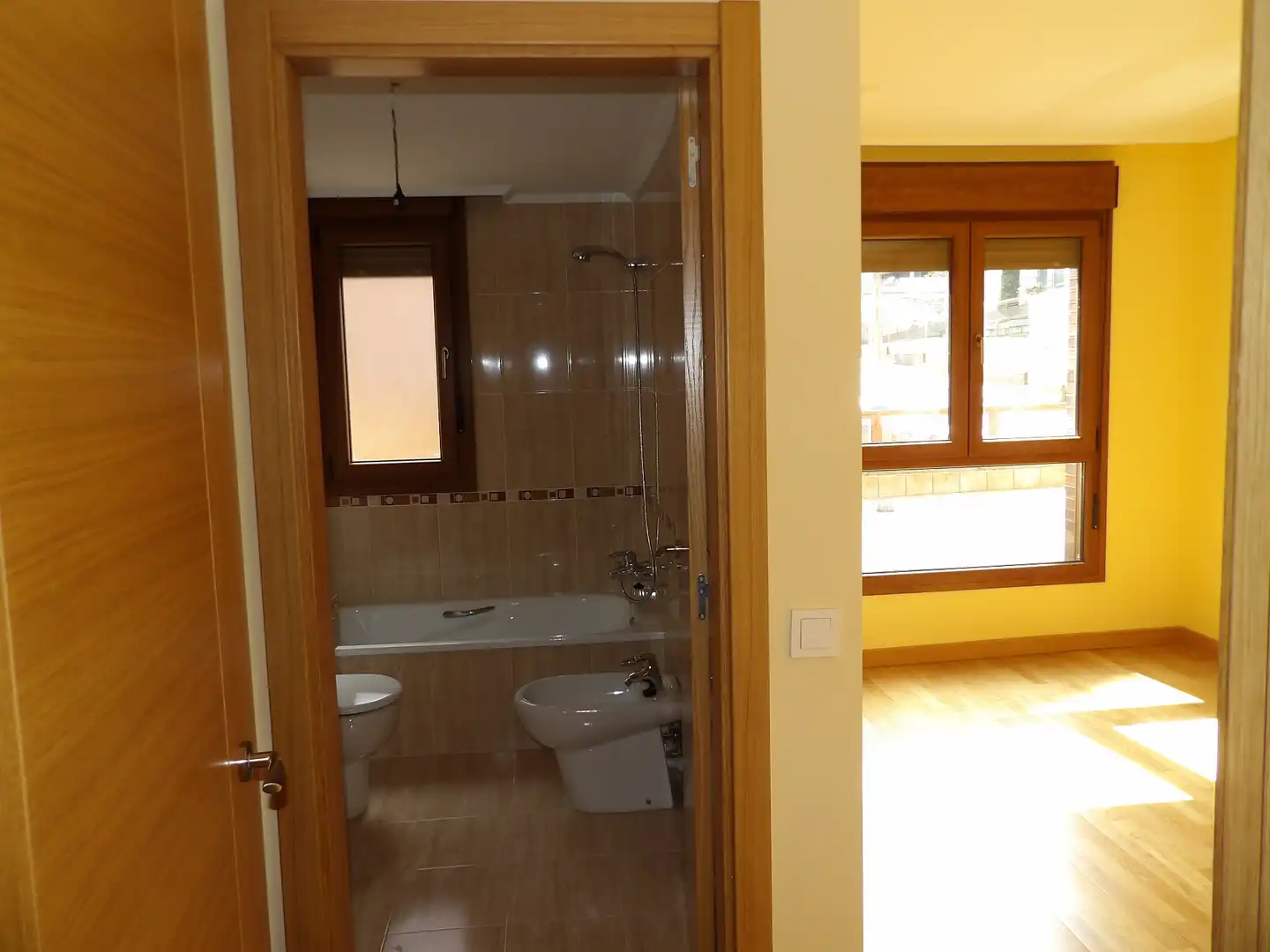 Piso en venta en Calle de Ramón Granda, El Carbayedo - El Quirinal