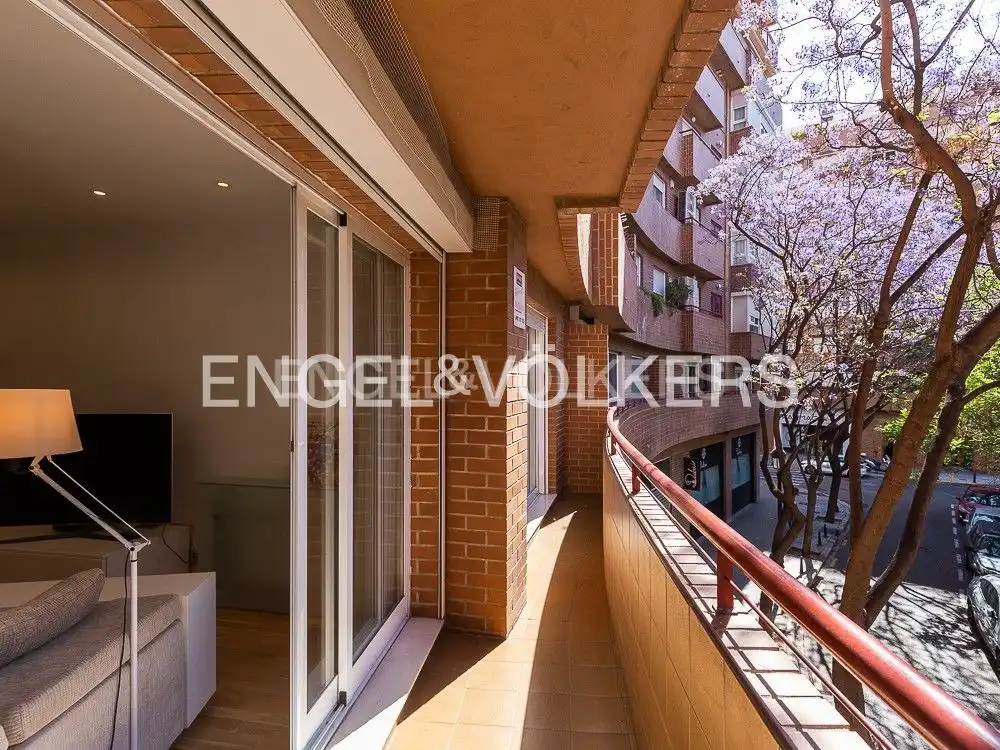 Terrassa de Pis de lloguer en Valencia amb Aire condicionat, Calefacció i Parquet