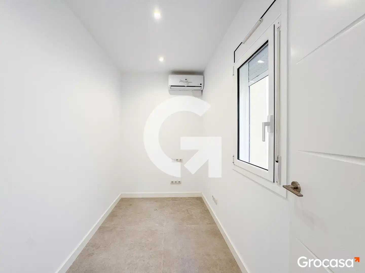 Bedroom of Houses for sale in Sant Boi de Llobregat  with Terrace and Oven