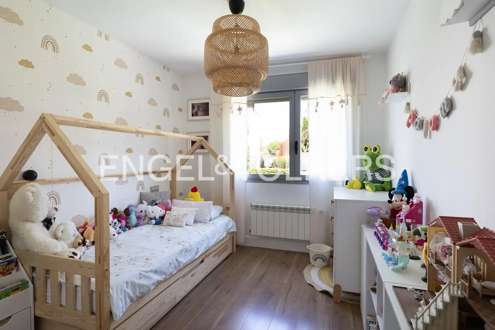 Bedroom of Detached homes for rent in Boadilla del Monte  with Air Conditioner, Heating and Private garden