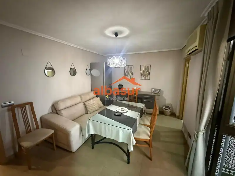 House_Chalet en Calle Acera del Lindero, Campo de la Verdad - Miraflores photo 4