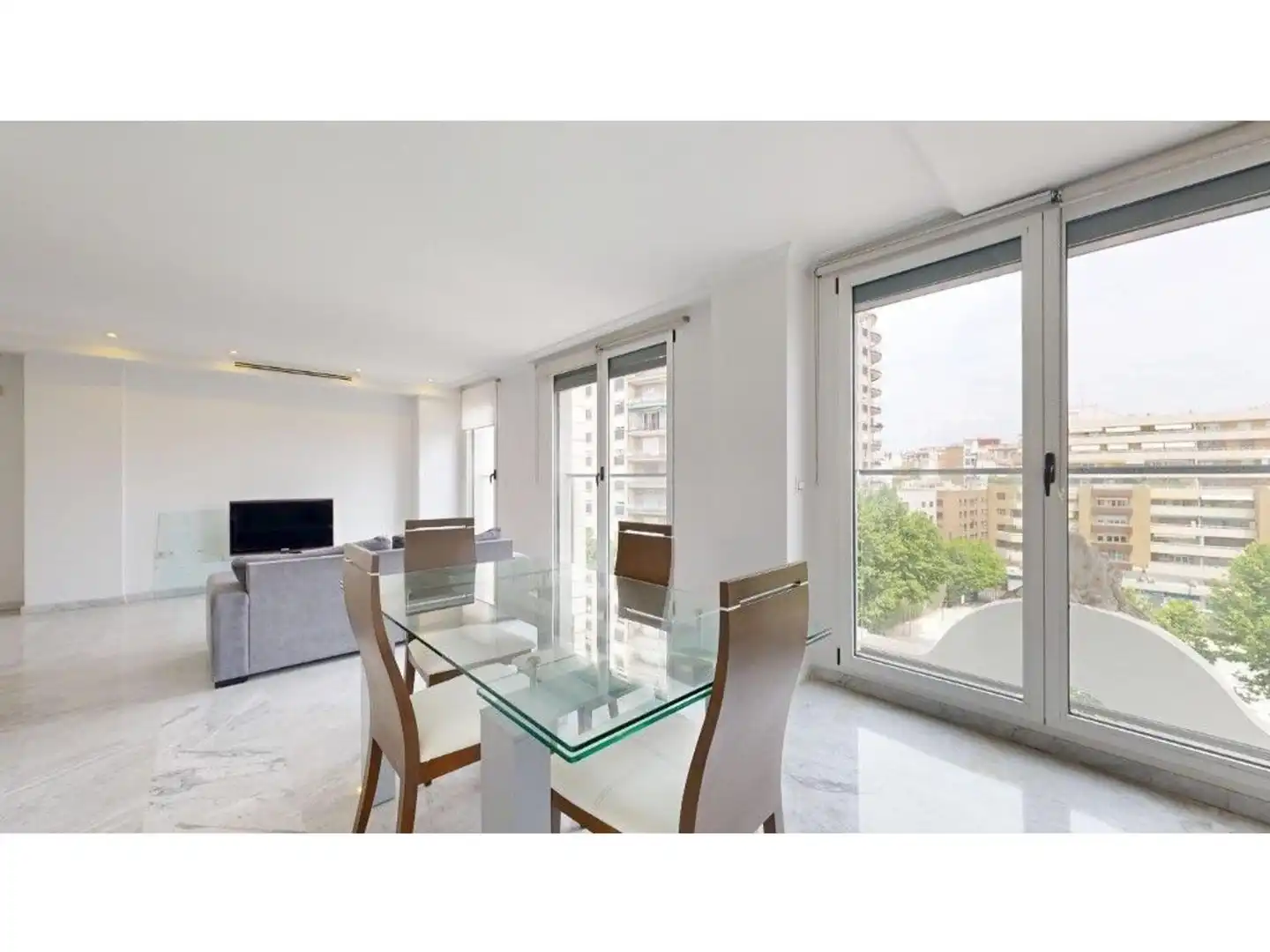 Dúplex con terraza en venta en Extramurs