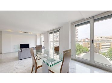 Dúplex con balcón en venta en Extramurs