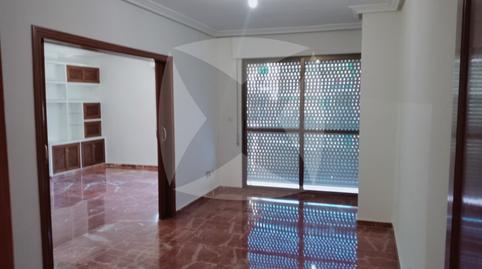 Foto 5 de Piso en venta en Av. Fernando Calzadilla, 23, Pardaleras, Badajoz