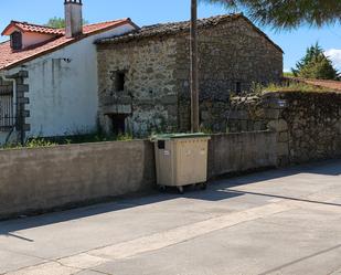 Exterior view of Single-family semi-detached for sale in Fresnedilla  with Private garden