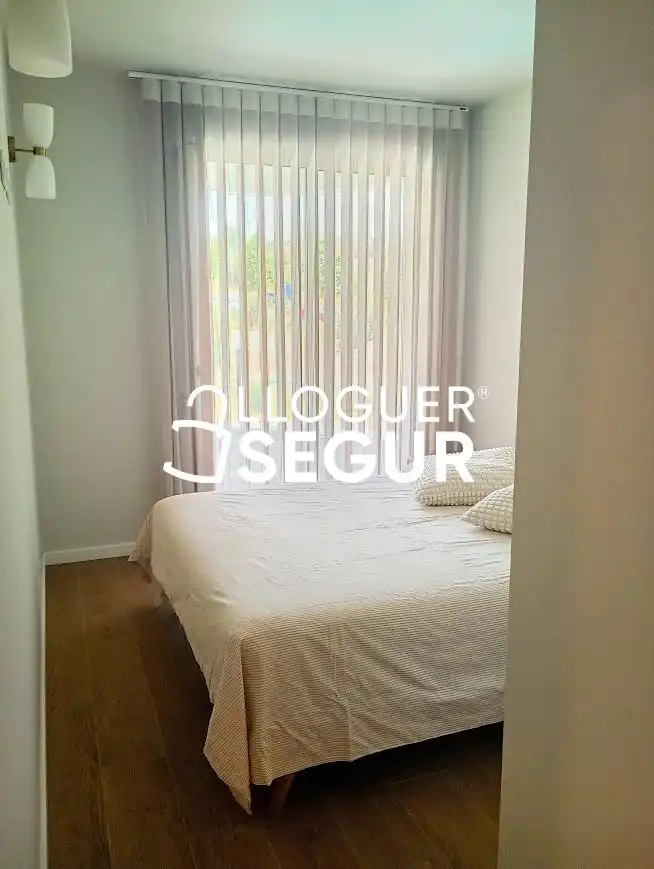 Bedroom of Flat for rent in Viladecans  with Air Conditioner, Terrace and Swimming Pool