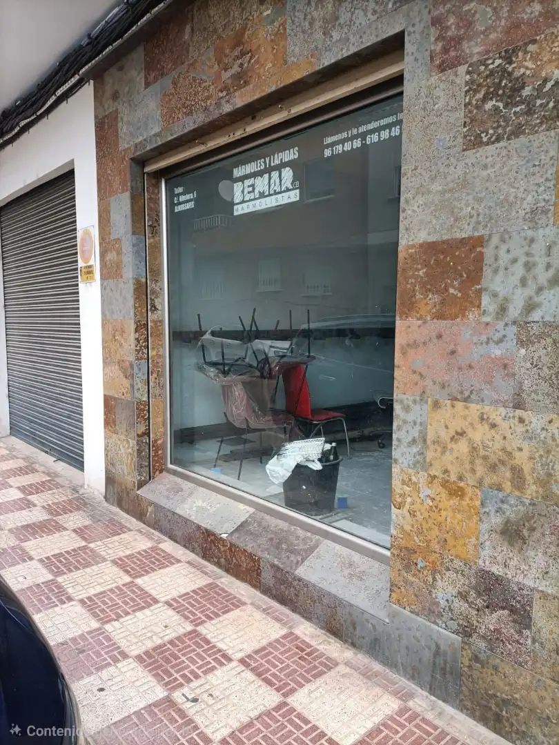 Local en venta en Almussafes