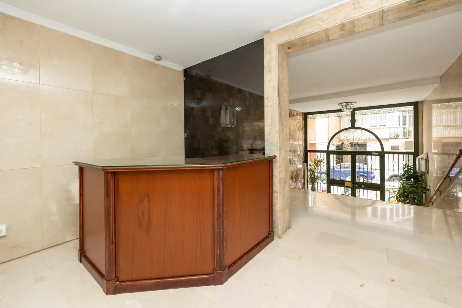 Flat for sale in Granada