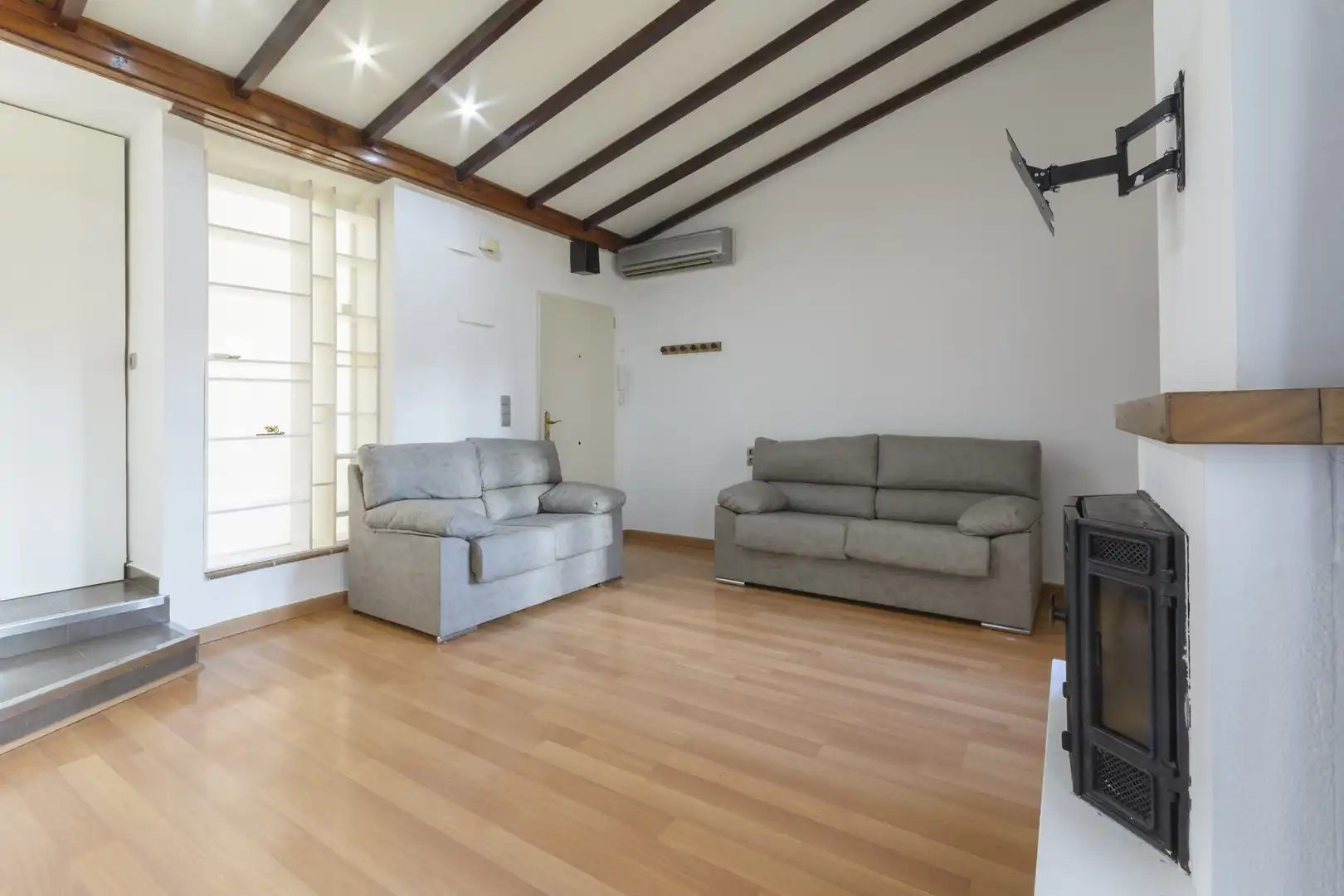 Living room of Houses for sale in Gandia  with Air Conditioner, Parquet flooring and Balcony