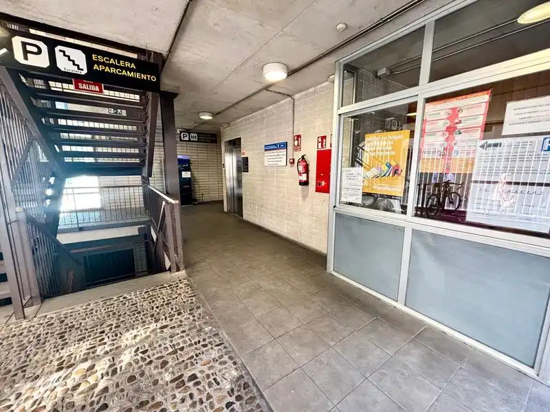 Garage for sale in Madrid
