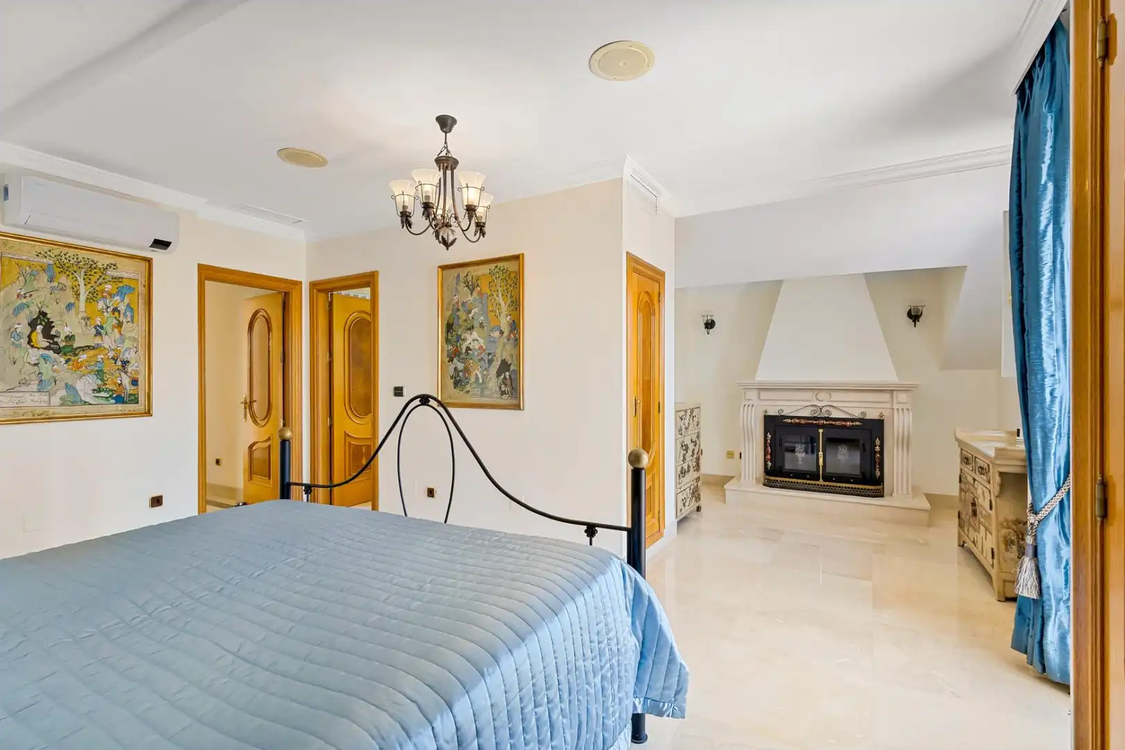 Bedroom of Attic for sale in Marbella  with Terrace