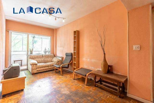 Piso en Venta en Calle de Aguilón en Chopera