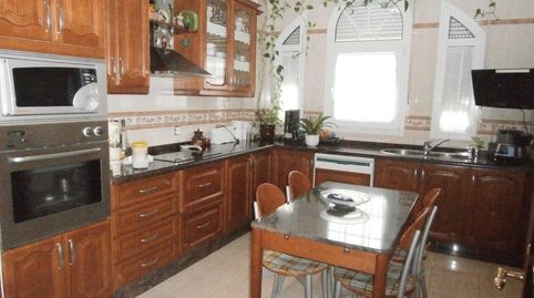 Casa en esquina con garaje para dos coches y gran terraza en pleno centro de Mérida