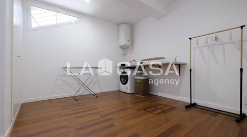 Foto 3 de Dúplex en venta en Carrer de Castellbisbal, La Teixonera, Barcelona Capital