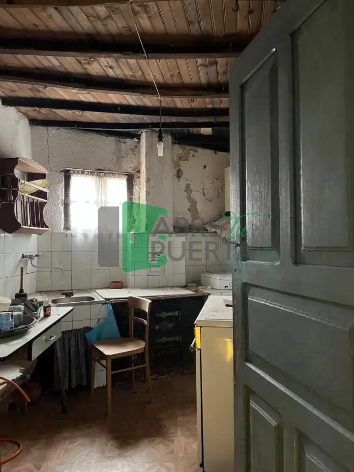 Cocina de Casa o chalet en venta en Vilar de Barrio con Calefacción, Jardín privado y Amueblado