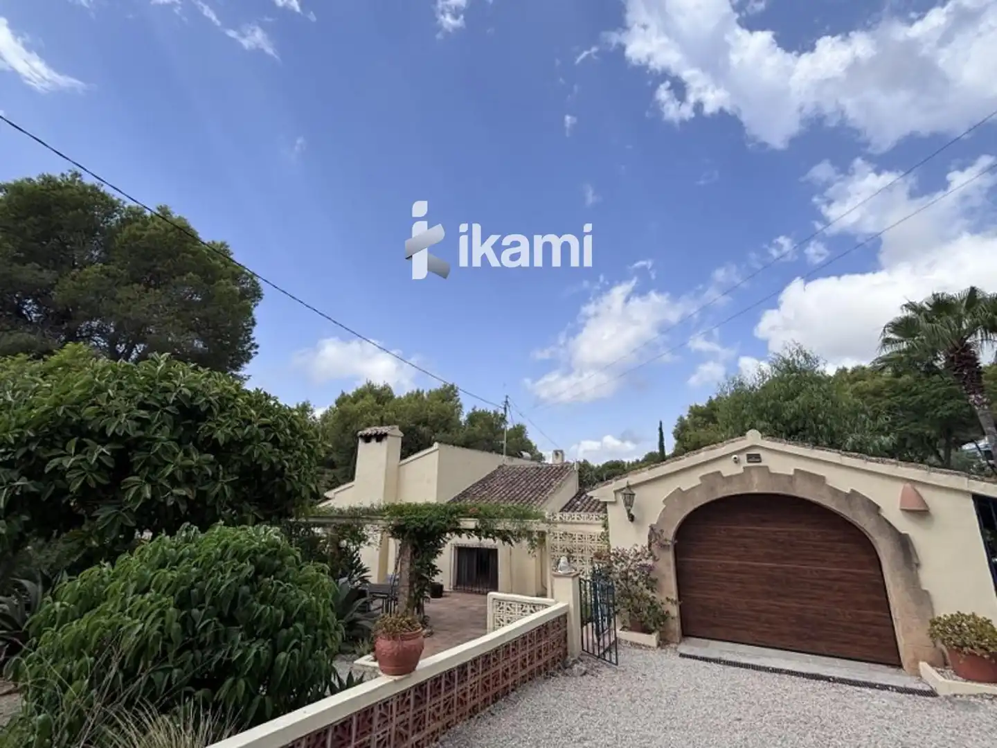 Vista exterior de Casa o xalet en venda en Jávea / Xàbia amb Aire condicionat, Calefacció i Jardí privat