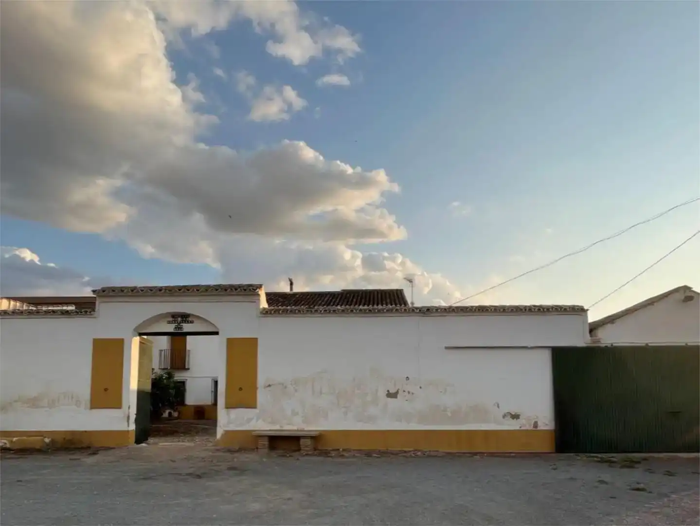 Vista exterior de Finca rústica en venda en Antequera amb Aire condicionat, Piscina i Balcó