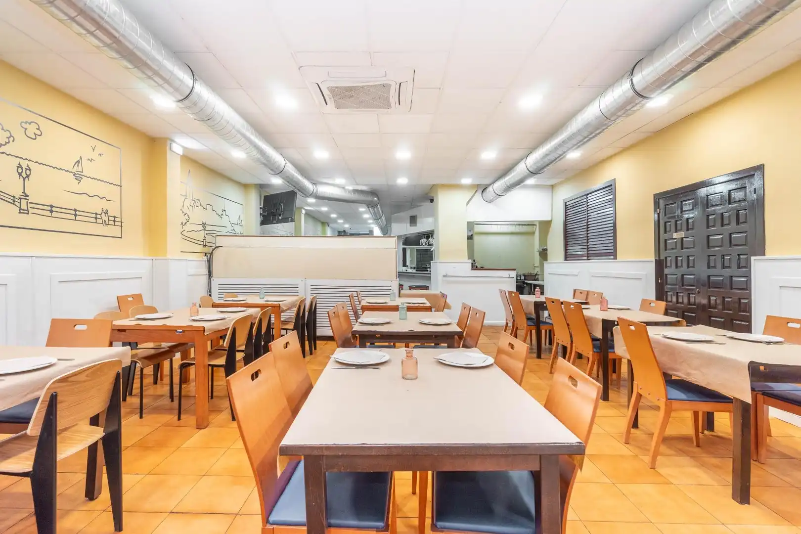 Local en venta en Gijón  con Amueblado