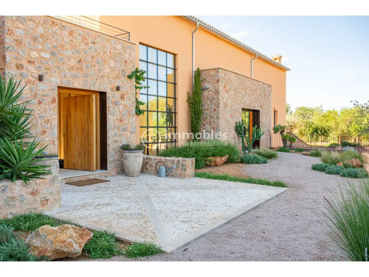 Houses for sale in Poligono 4, Santa María del Camí