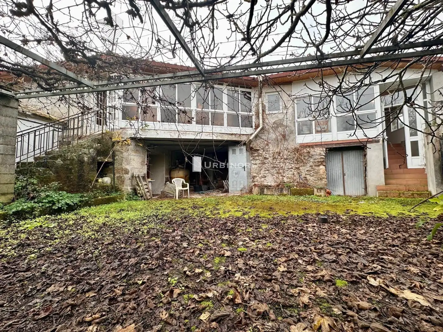 Houses for sale in Toén  with Heating and Private garden