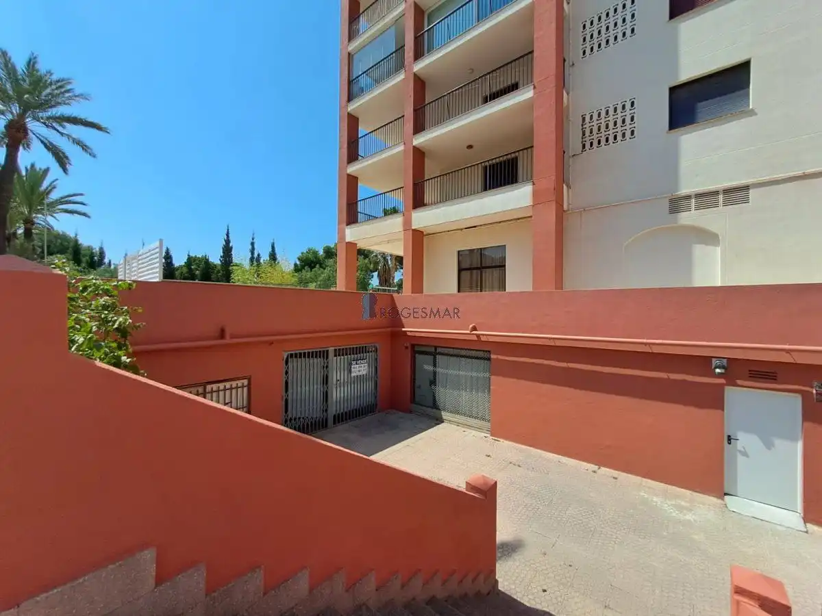 Aparcament de Local en venda en Benicasim / Benicàssim