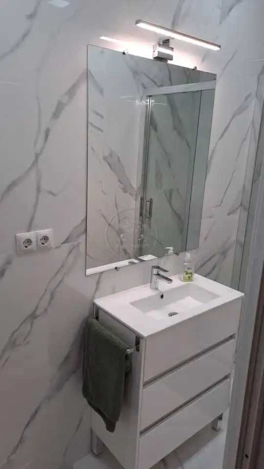 Baño de Estudio de alquiler en Madrid con Calefacción y Amueblado