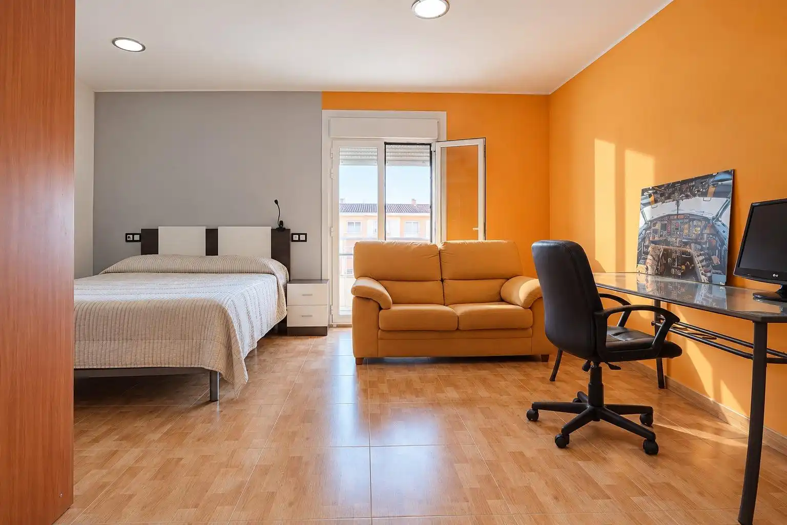 Habitación de Casa adosada en venta en Centre