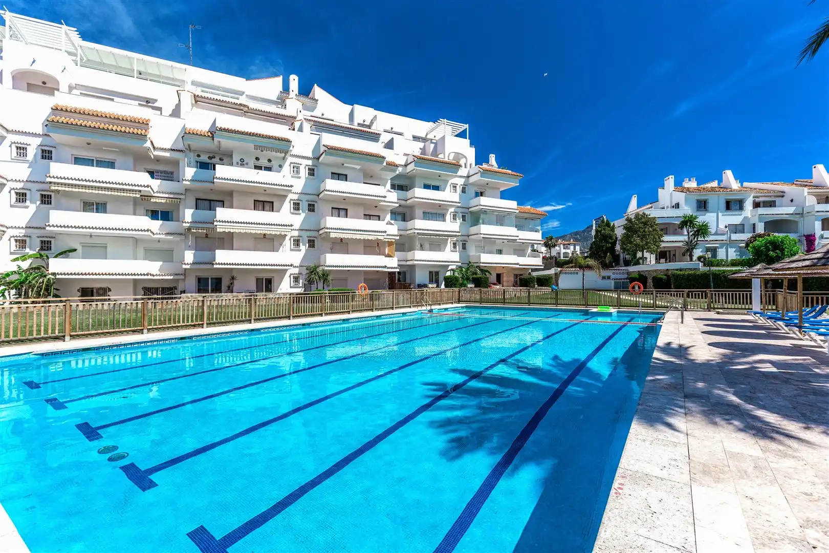 Mini appartamento con terrazza in vendita a Nueva Andalucía, imagen 27