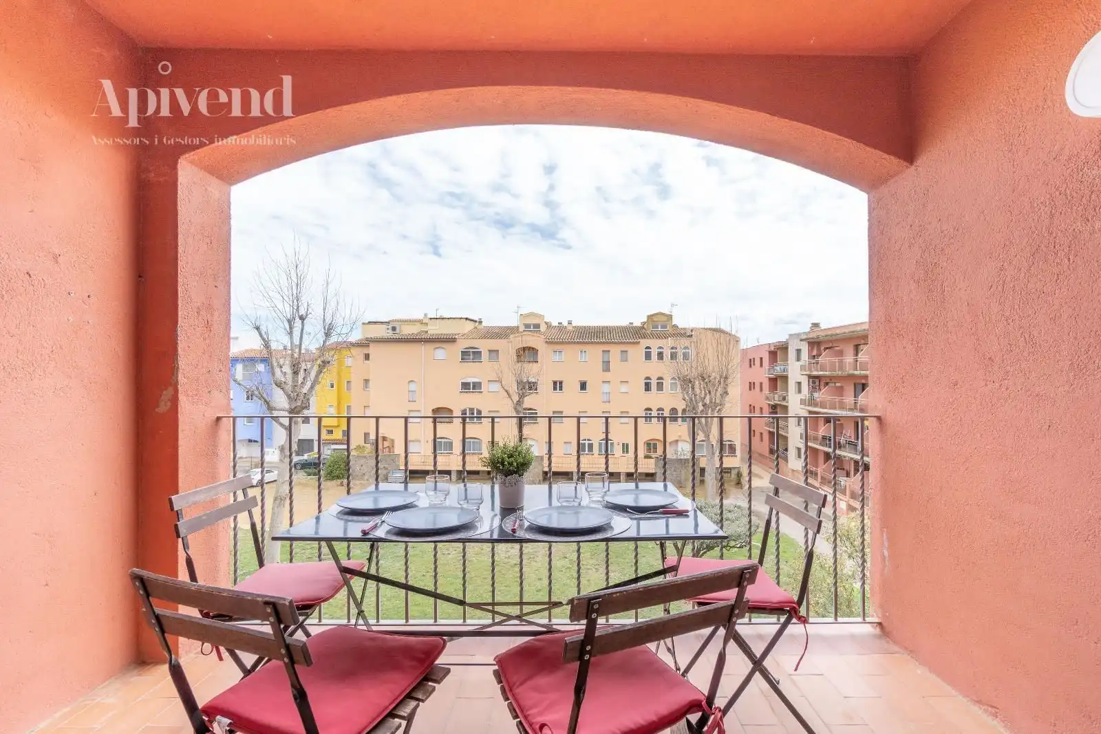 Flat with pool for sale in de la Lluna, imagen 2