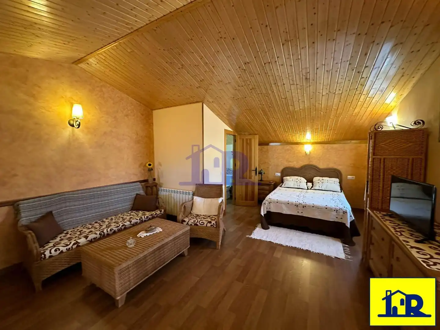 Bedroom of Houses for sale in Villar de Olalla  with Heating, Terrace and Storage room