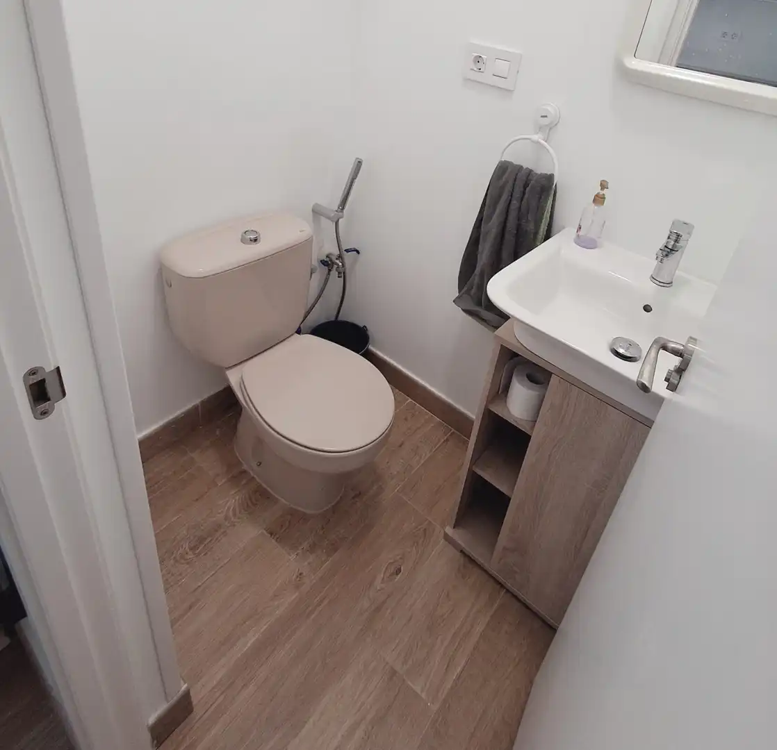 Baño de Piso de alquiler en Las Palmas de Gran Canaria con Amueblado