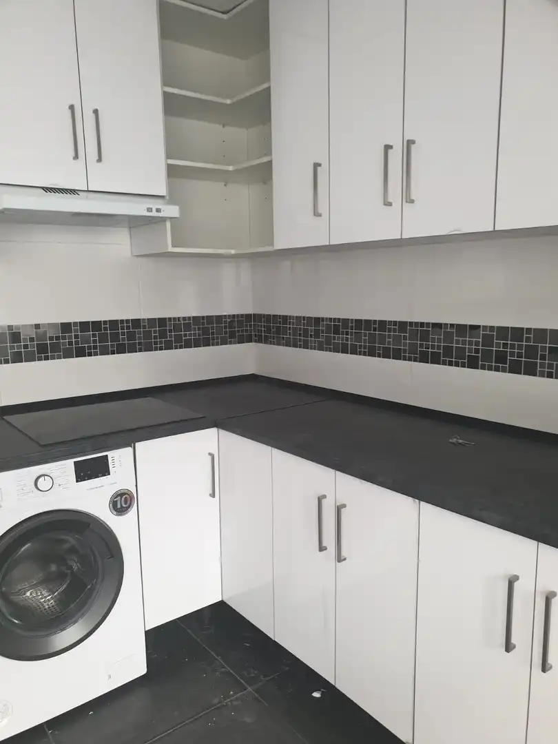 Kitchen of Flat for rent in Parla  with Washing machine